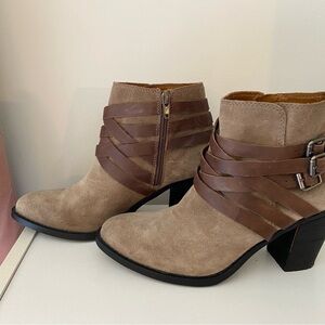 Lucky Brand Tan and Brown Ankle Booties with Western Flair